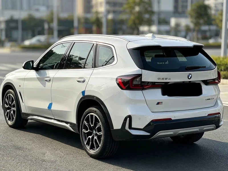 BMW X1 — фото 14