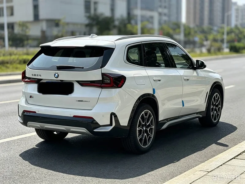 BMW X1 — фото 15