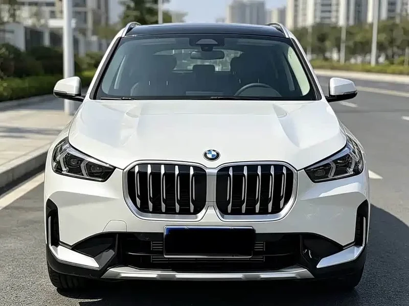BMW X1 — фото 2