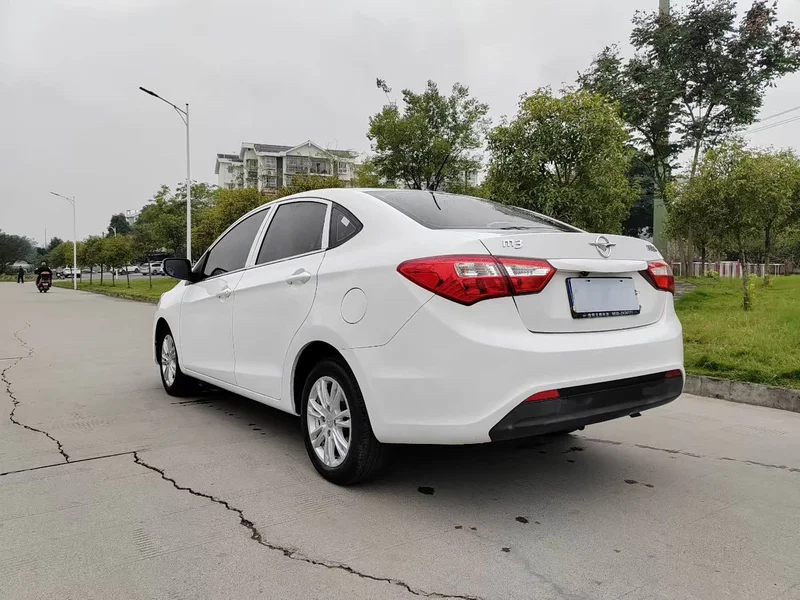 Haima M3 — фото 4