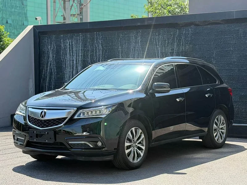 Acura MDX — фото 1