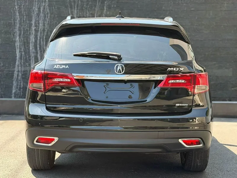 Acura MDX — фото 8