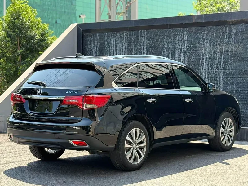 Acura MDX — фото 9