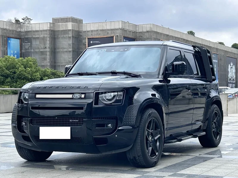 Land Rover Defender — фото 1