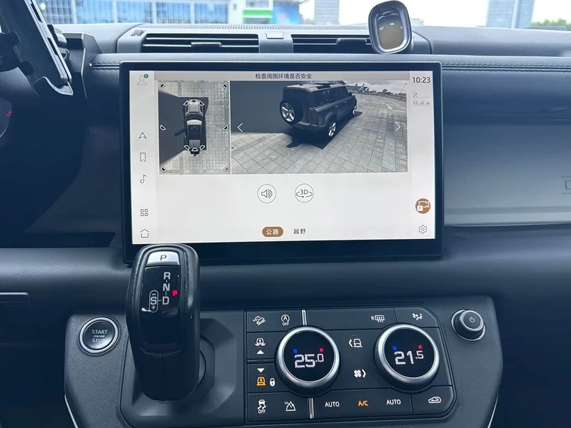Land Rover Defender — фото 14
