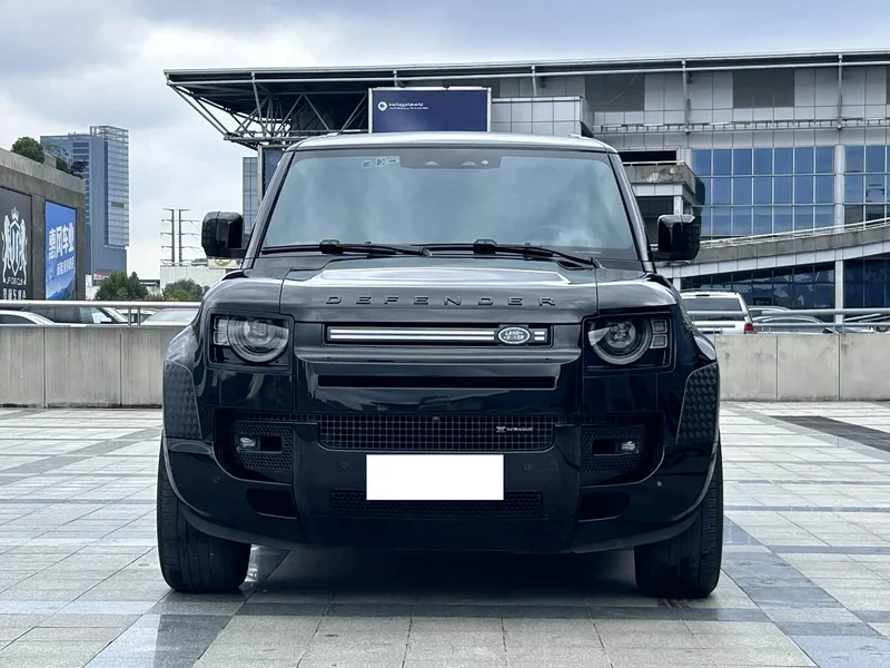 Land Rover Defender — фото 2