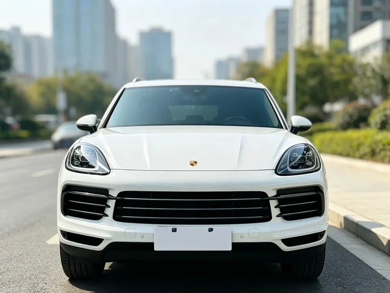 Porsche Cayenne — фото 2