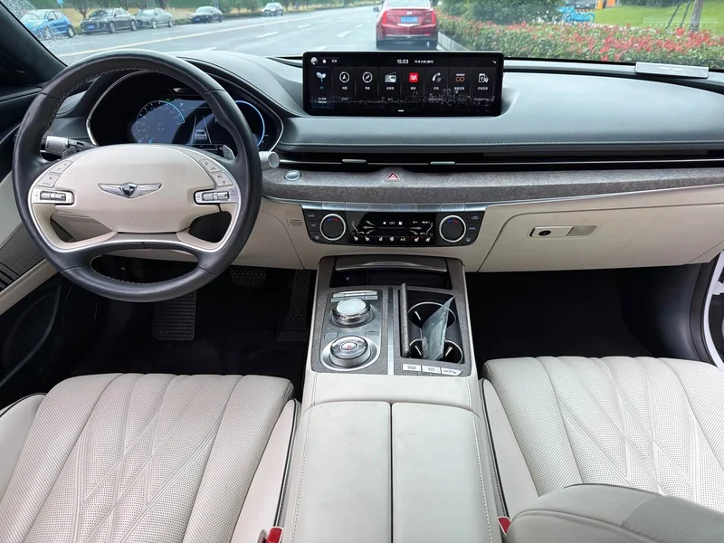 Genesis Electric G80 — фото 7