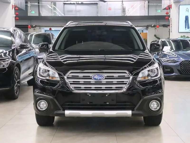 Subaru Outback — фото 2