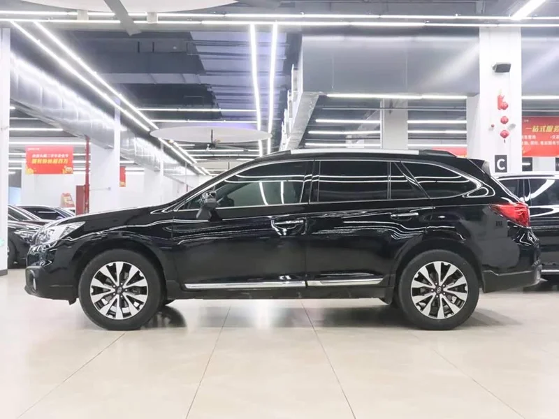 Subaru Outback — фото 3