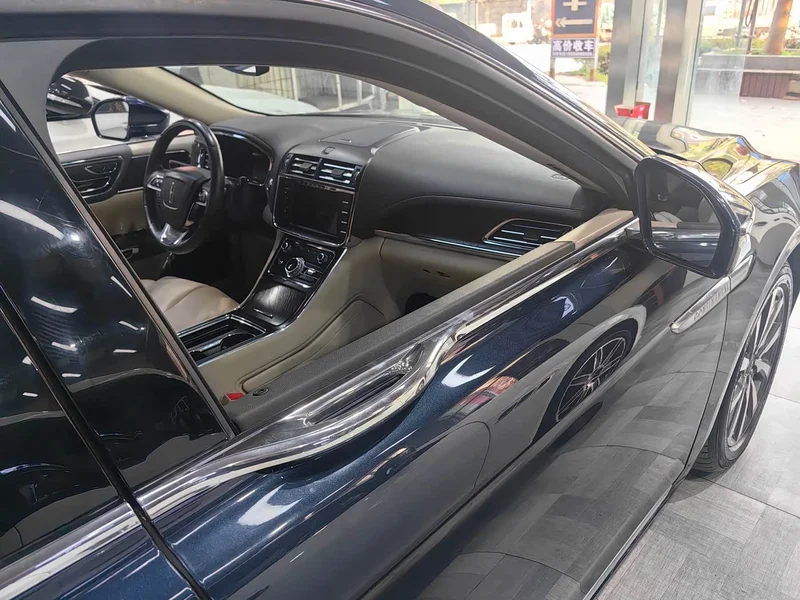 Lincoln Continental — фото 12