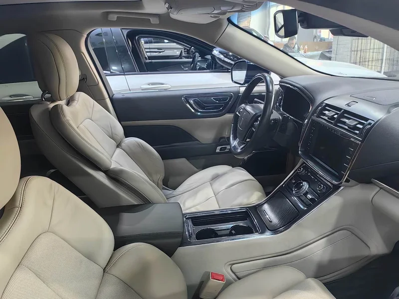 Lincoln Continental — фото 14