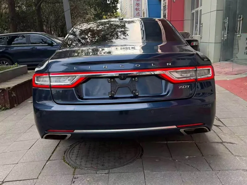 Lincoln Continental — фото 5