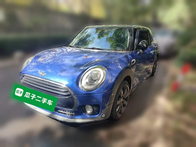 MINI CLUBMAN — фото 1