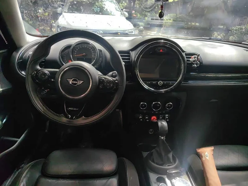MINI CLUBMAN — фото 5
