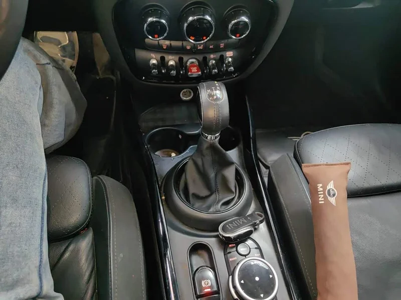 MINI CLUBMAN — фото 10