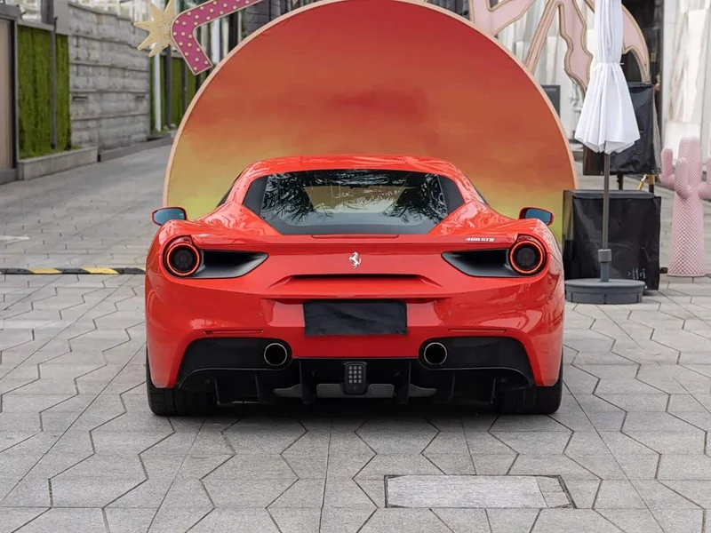 Ferrari 488 — фото 5