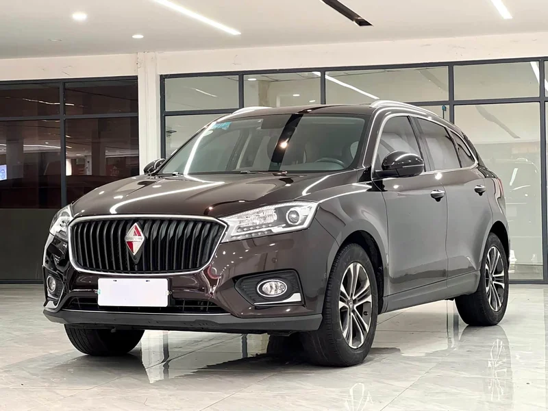 Borgward BX7 — фото 1
