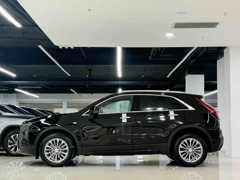 Cadillac XT4 — фото 3