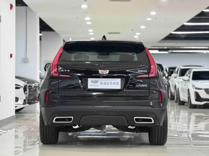 Cadillac XT4 — фото 5