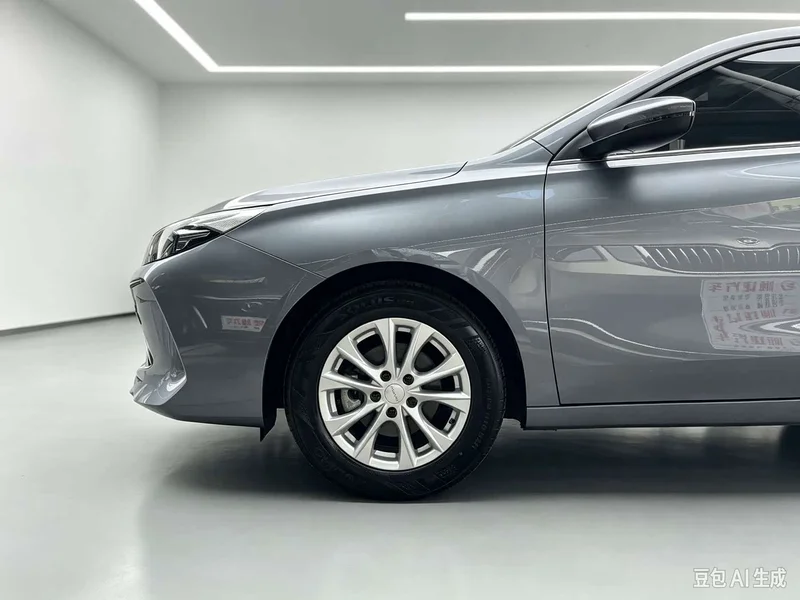 Roewe i5 — фото 4