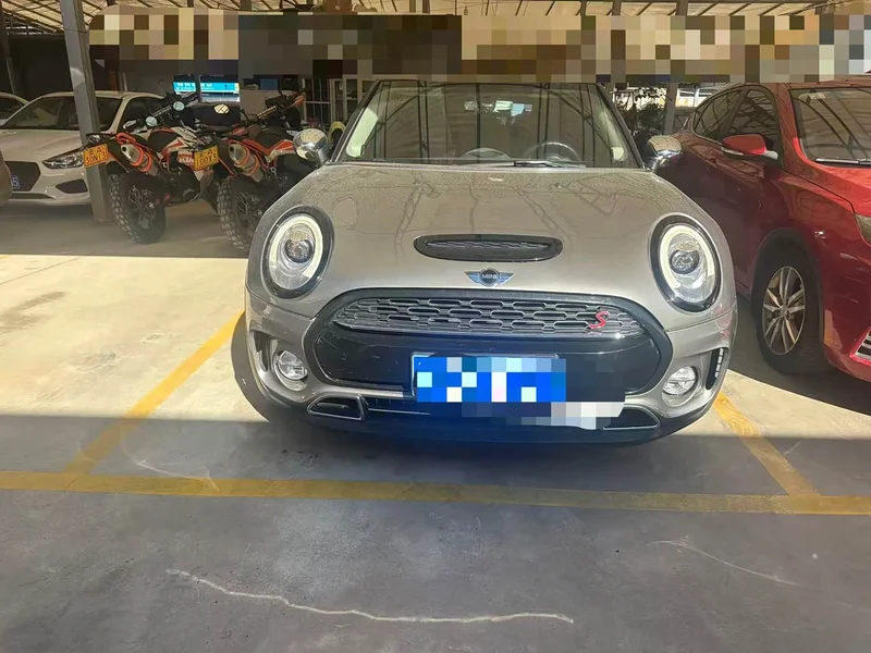 MINI CLUBMAN — фото 2