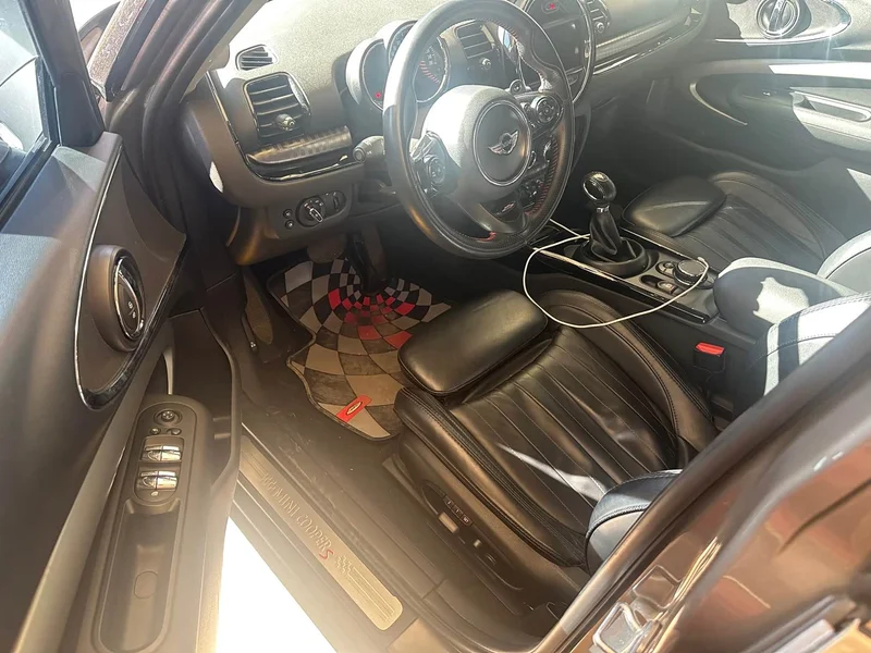MINI CLUBMAN — фото 4