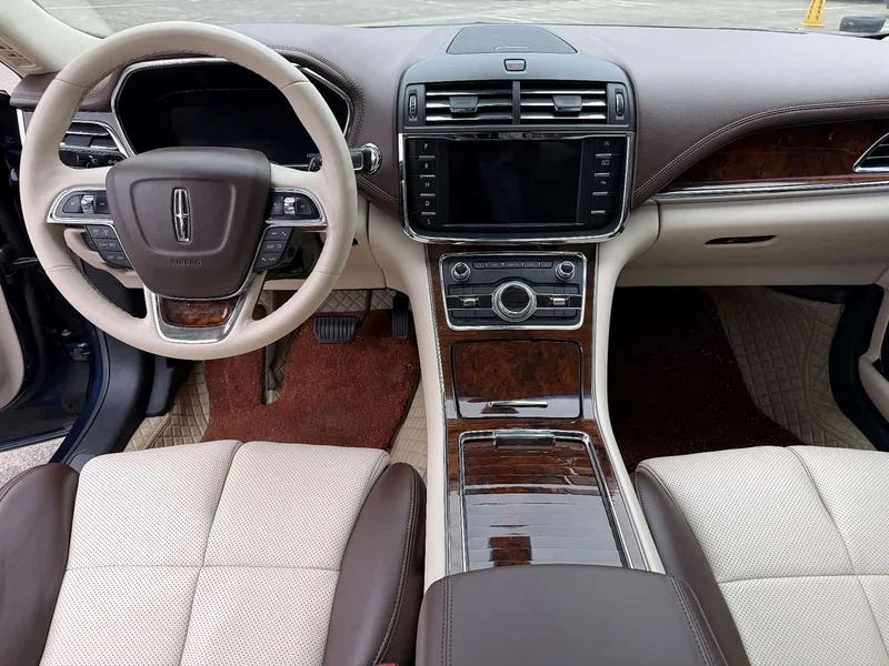 Lincoln Continental — фото 7