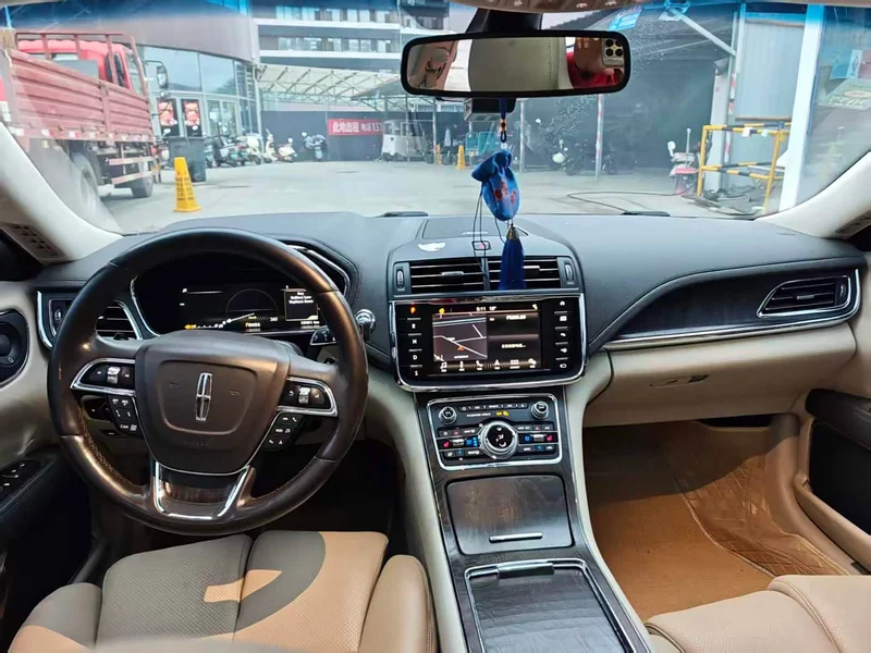 Lincoln Continental — фото 11