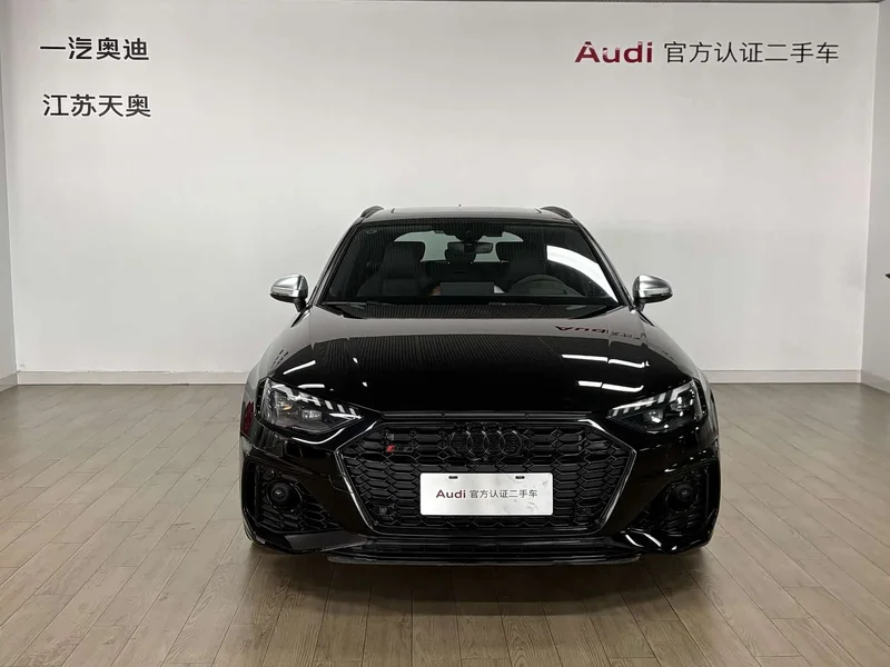 Audi RS 4 — фото 2