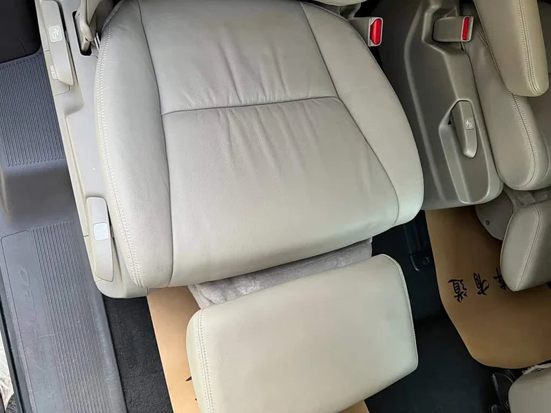 Honda Odyssey — фото 18