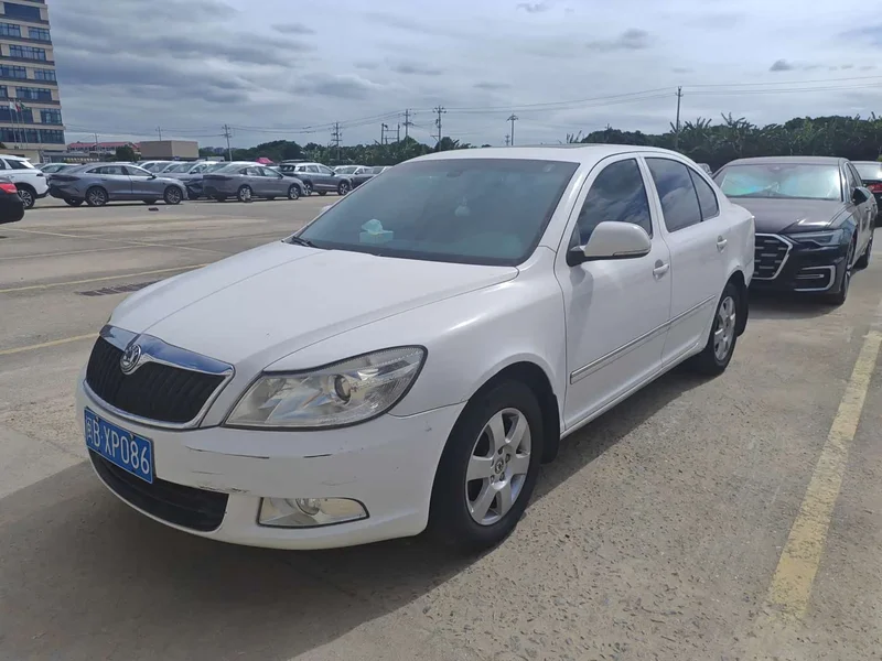 Volkswagen Octavia — фото 1