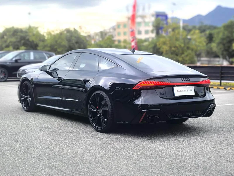 Audi A7 — фото 4