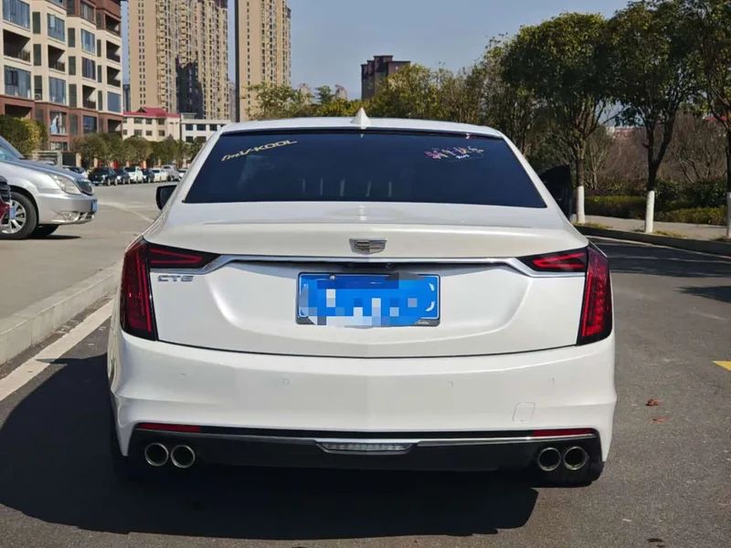 Cadillac CT6 — фото 8