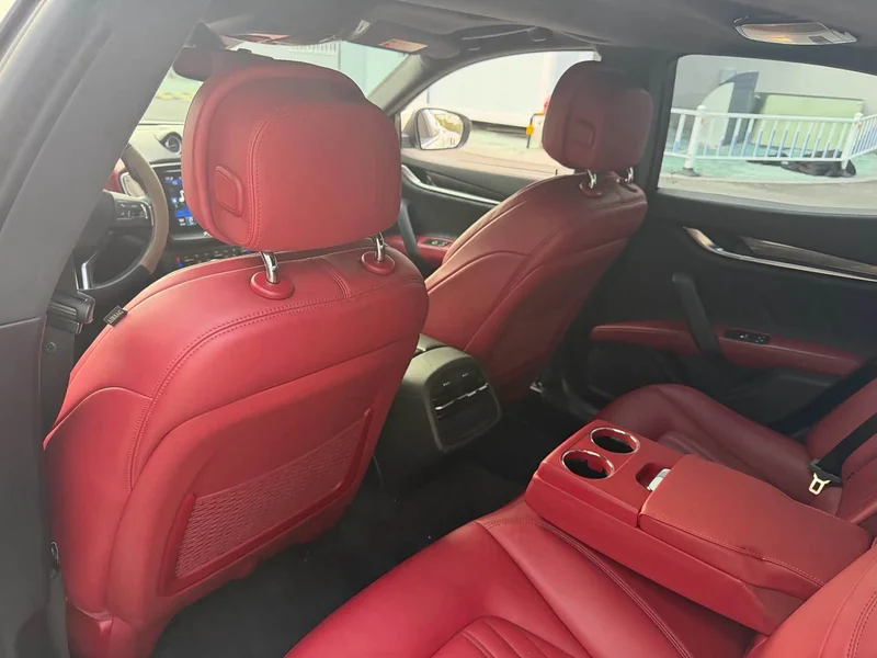 Maserati Ghibli — фото 12