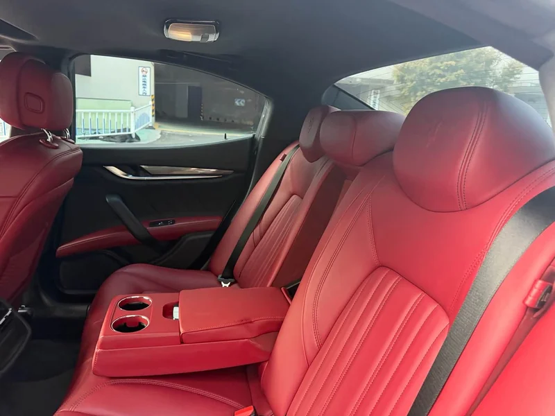 Maserati Ghibli — фото 13