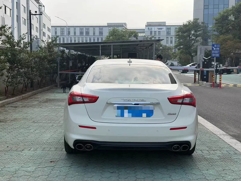 Maserati Ghibli — фото 6