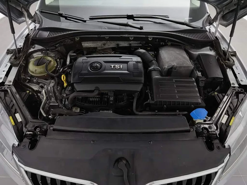 Skoda Superb — фото 6