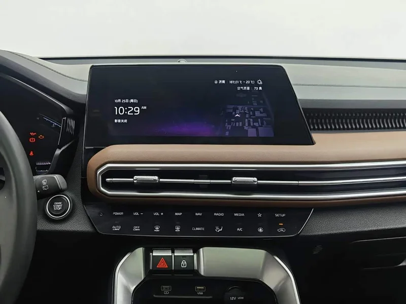 Kia Sportage — фото 12