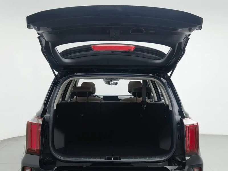Kia Sportage — фото 16
