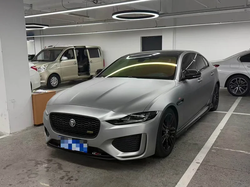 Jaguar XEL — фото 1