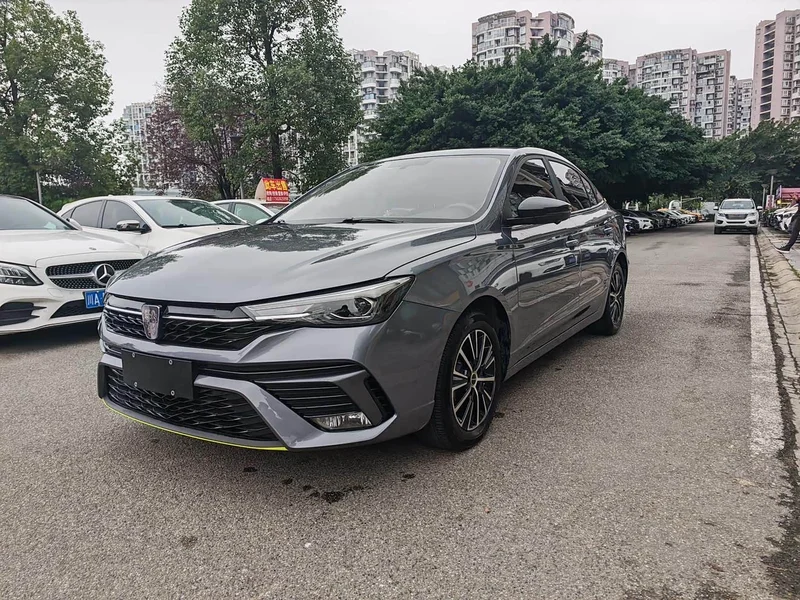 Roewe i5 — фото 1