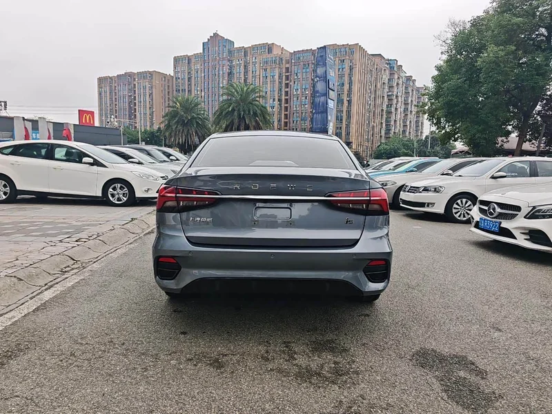 Roewe i5 — фото 8