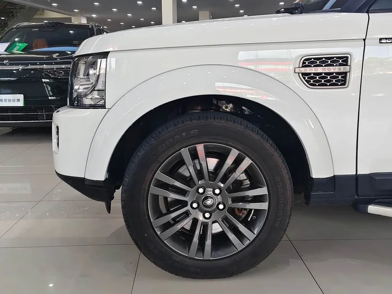 Land Rover Discovery — фото 4