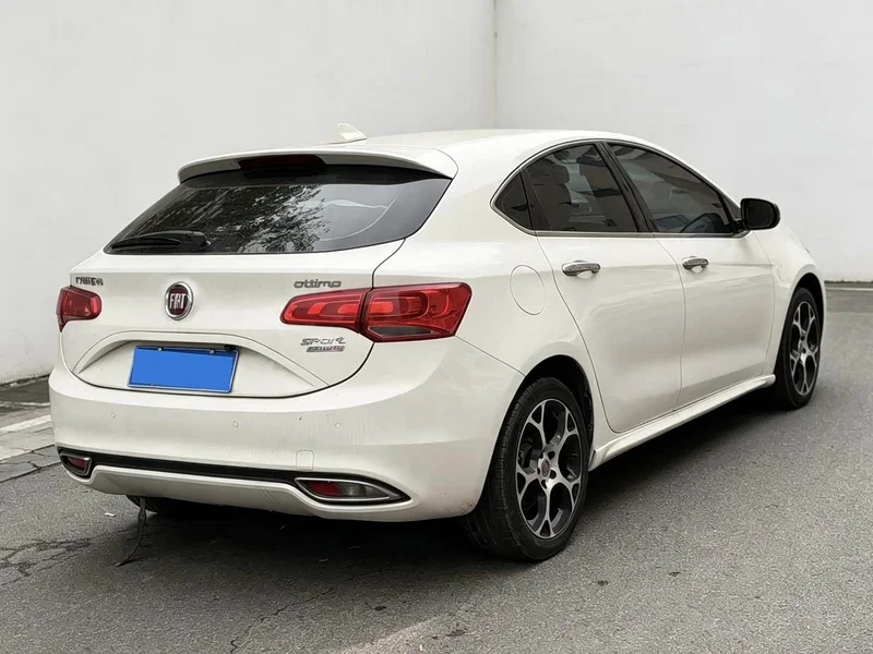 Hyundai i30 — фото 8