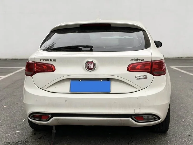 Hyundai i30 — фото 9