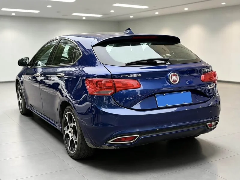 Hyundai i30 — фото 9