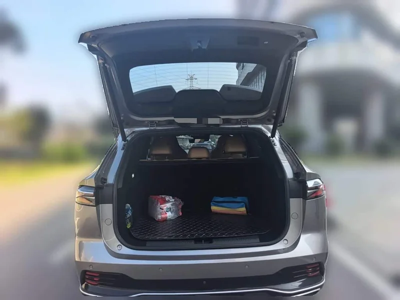 Roewe RX5 — фото 15