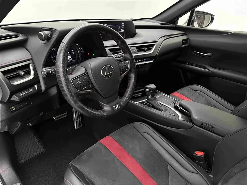 Lexus UX — фото 15