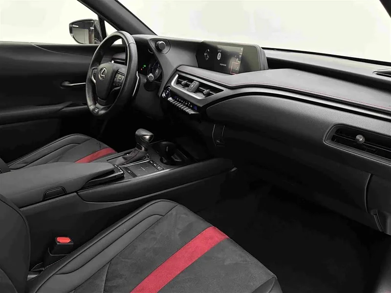 Lexus UX — фото 16